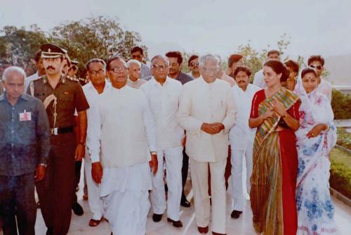Former President of India R. Venkataraman proceeding towards main Smarak