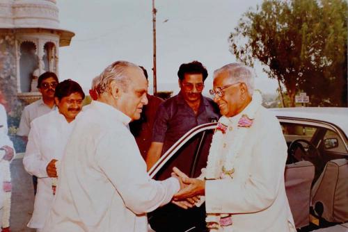 Former President of India R. Venkataraman being Greeted by Shri Gulab Singh Shaktawat , President MPSS at Maharana Pratap Smarak , Moti Magri 