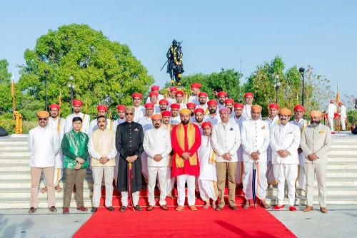 Maharaj Kumar Sahib with Honorable Guests 